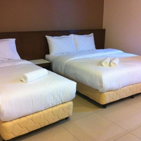 Langkawi Uptown Hotel Kuah Bagian luar foto