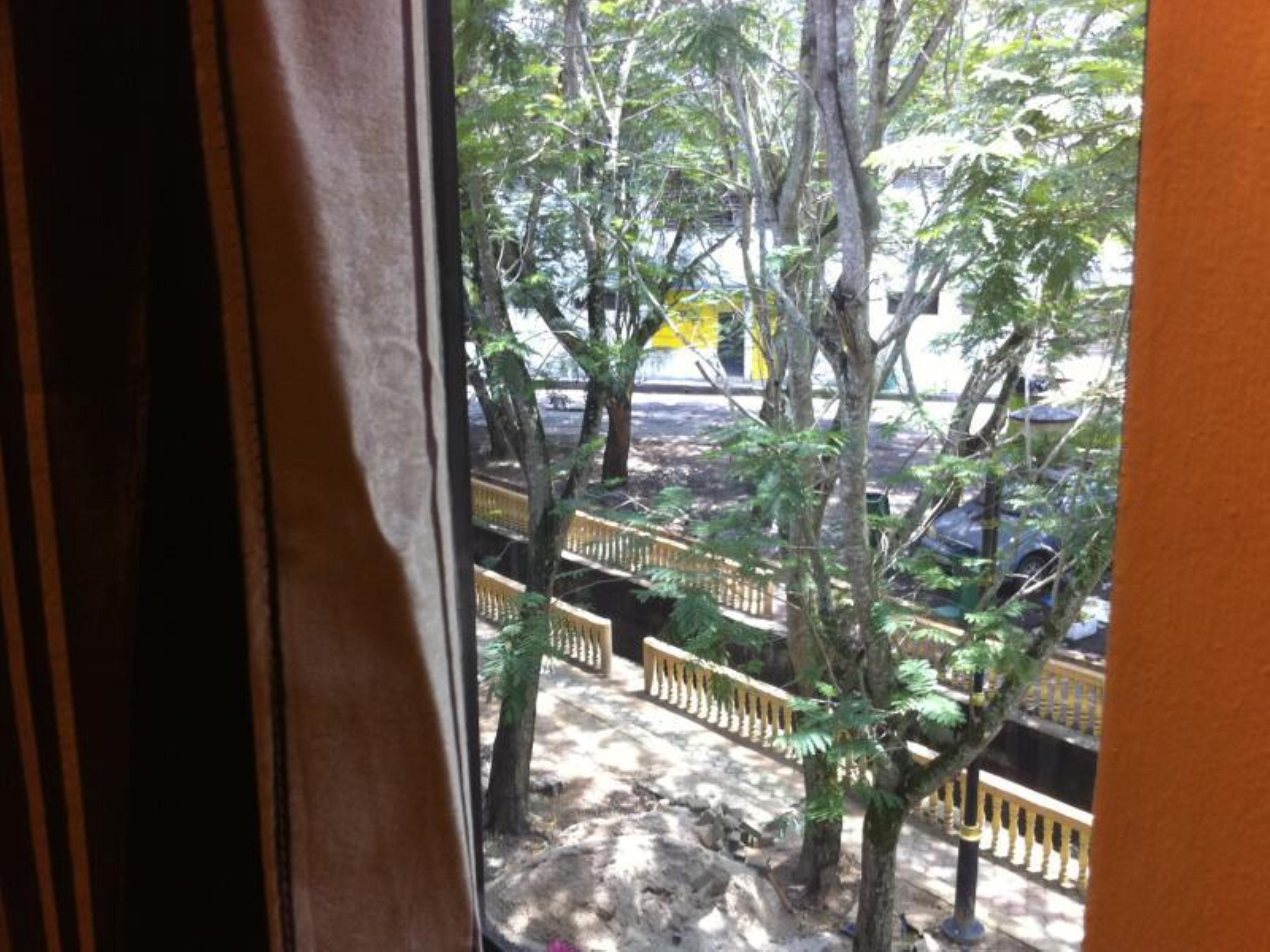 Langkawi Uptown Hotel Kuah Bagian luar foto
