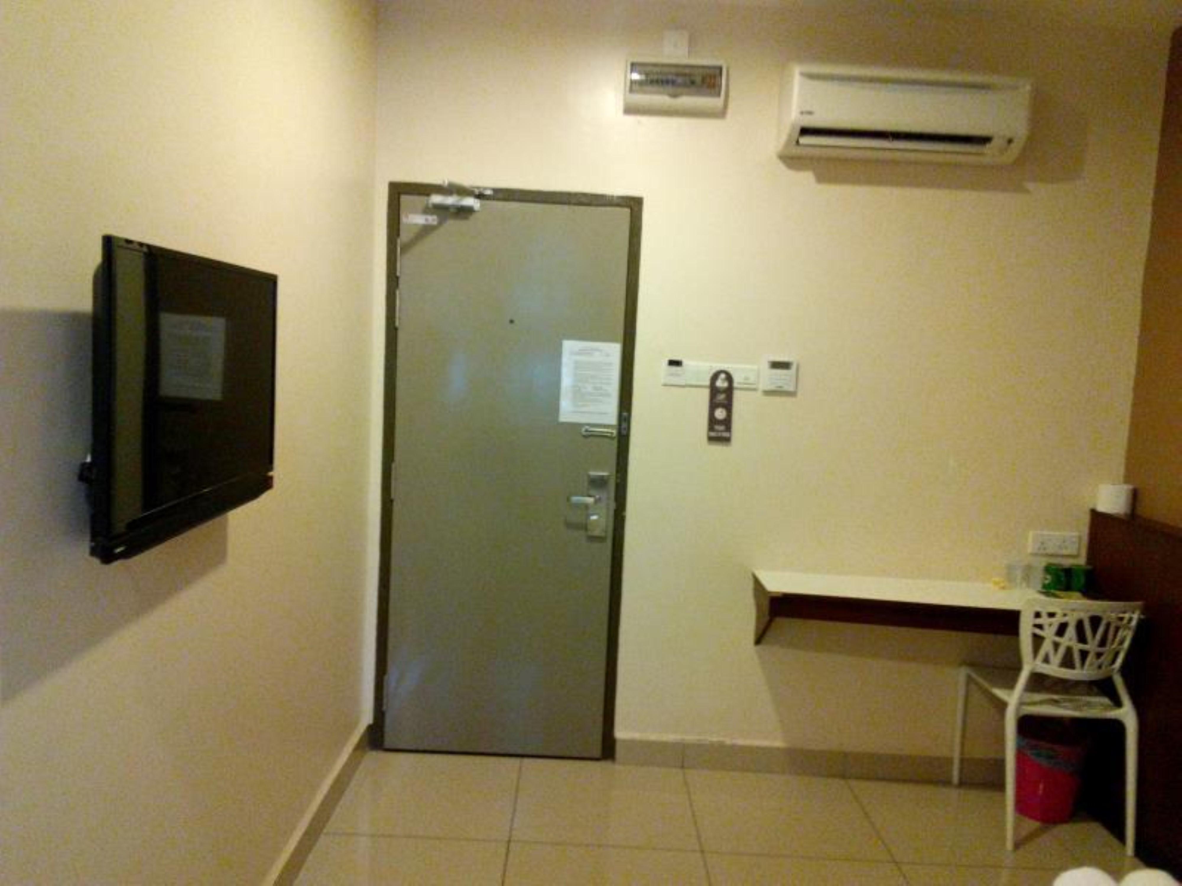 Langkawi Uptown Hotel Kuah Bagian luar foto